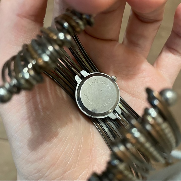 🎉3/$20 Vintage bohemian style watch bracelet - Picture 4 of 4